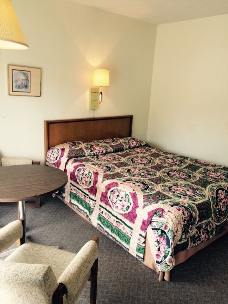 לימינגטון Town'N Country Motor Inn מראה חיצוני תמונה