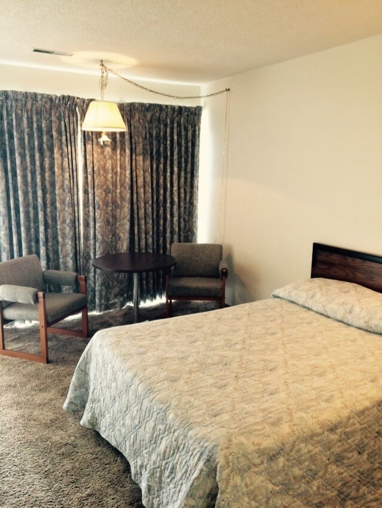 לימינגטון Town'N Country Motor Inn מראה חיצוני תמונה