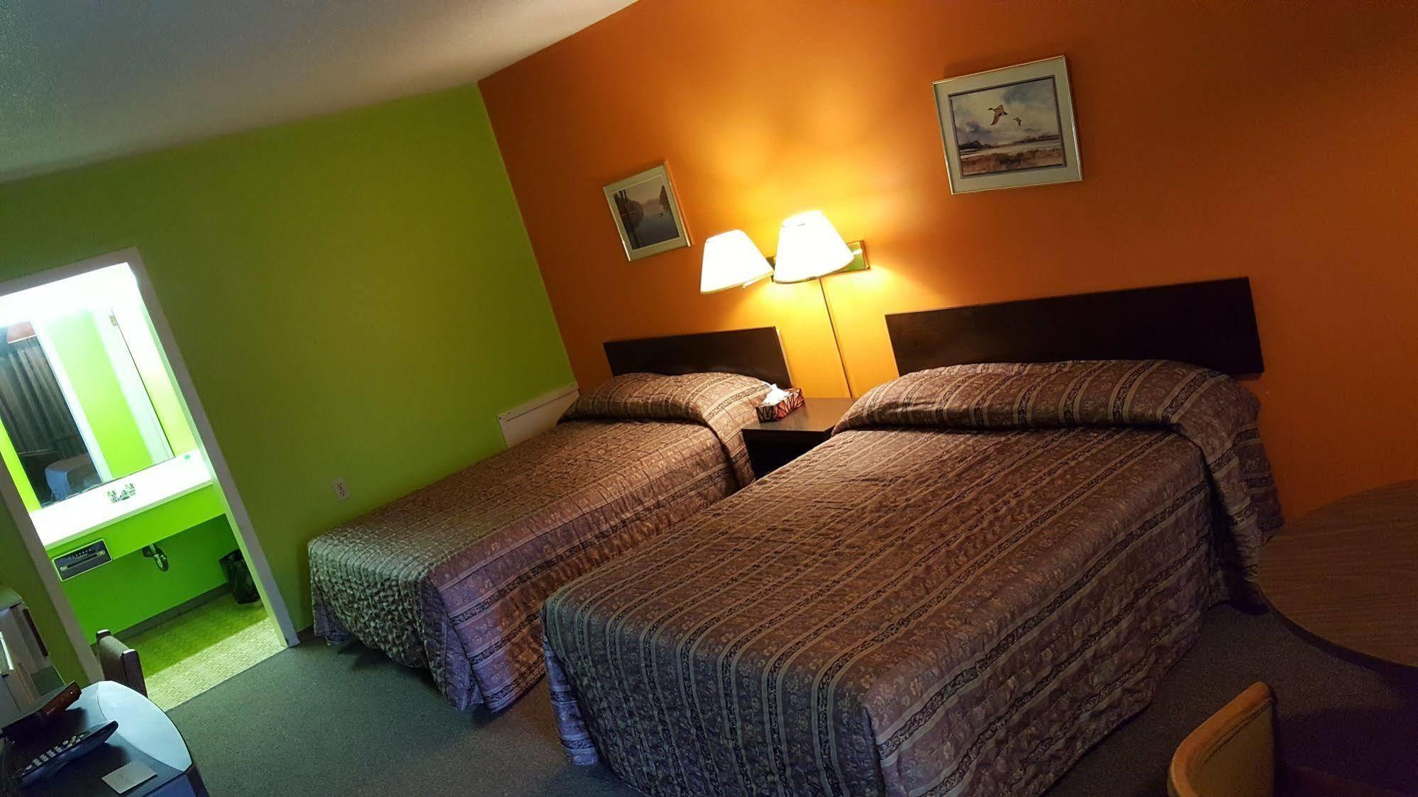 לימינגטון Town'N Country Motor Inn מראה חיצוני תמונה