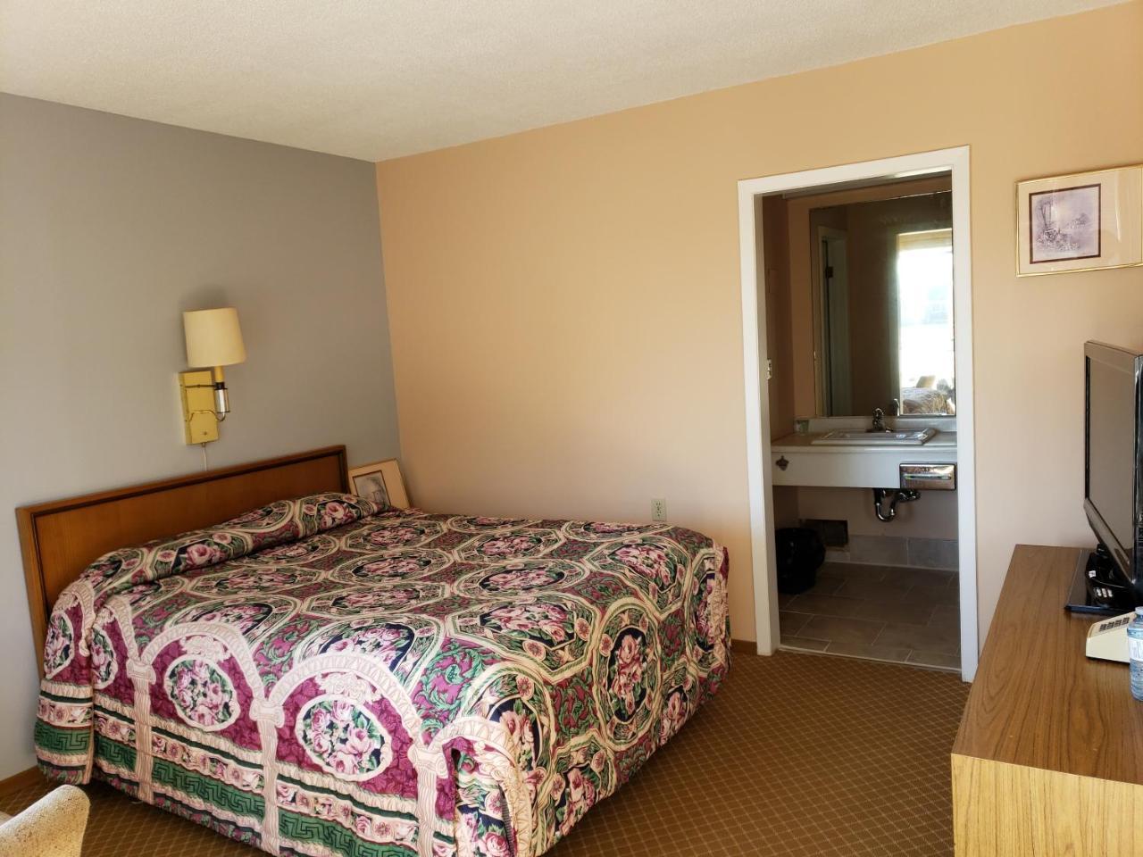 לימינגטון Town'N Country Motor Inn מראה חיצוני תמונה